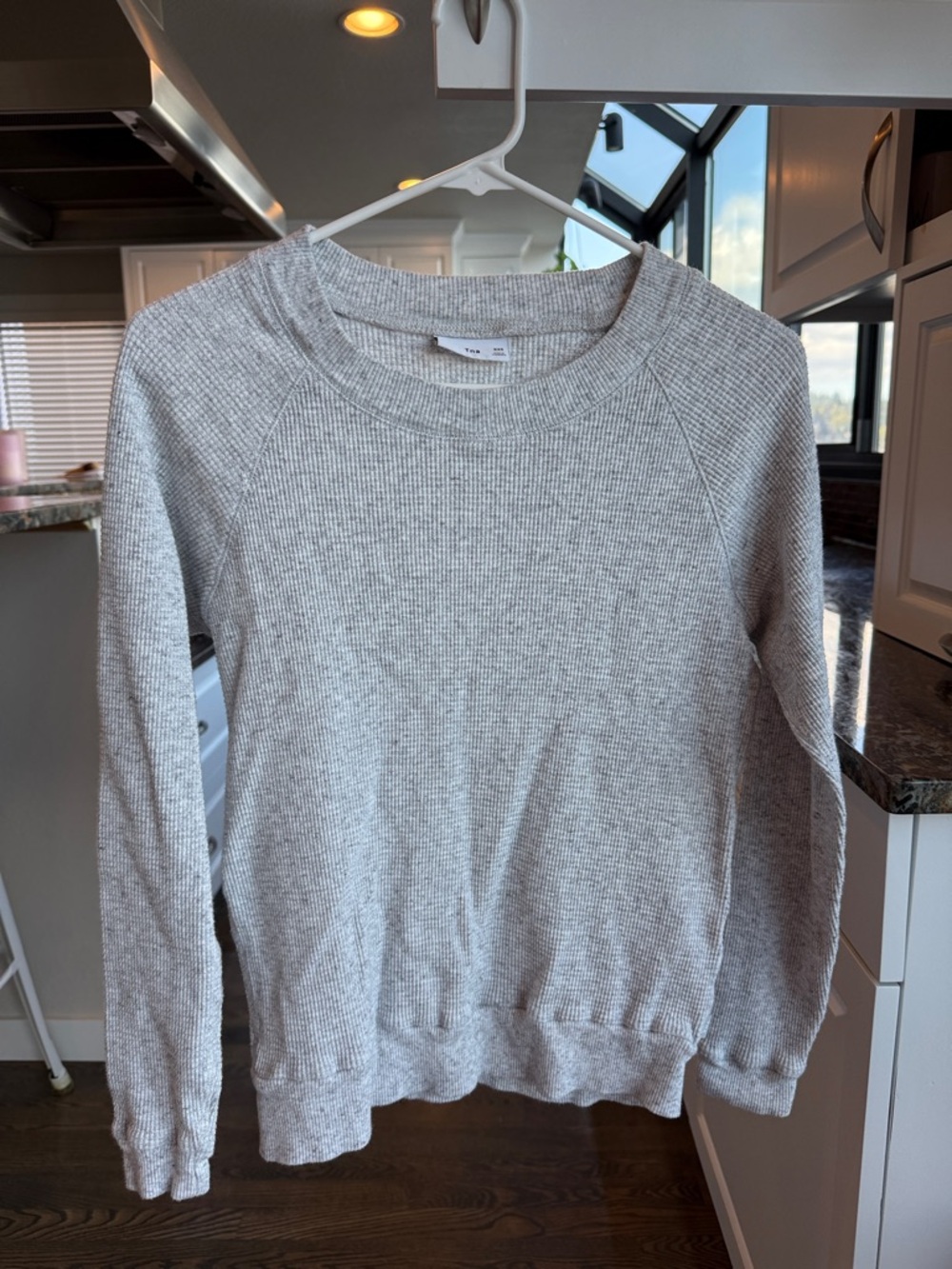 TNA Women's Long Sleeve Waffle Knit Pullover - light Heather Gray size XXS EUC